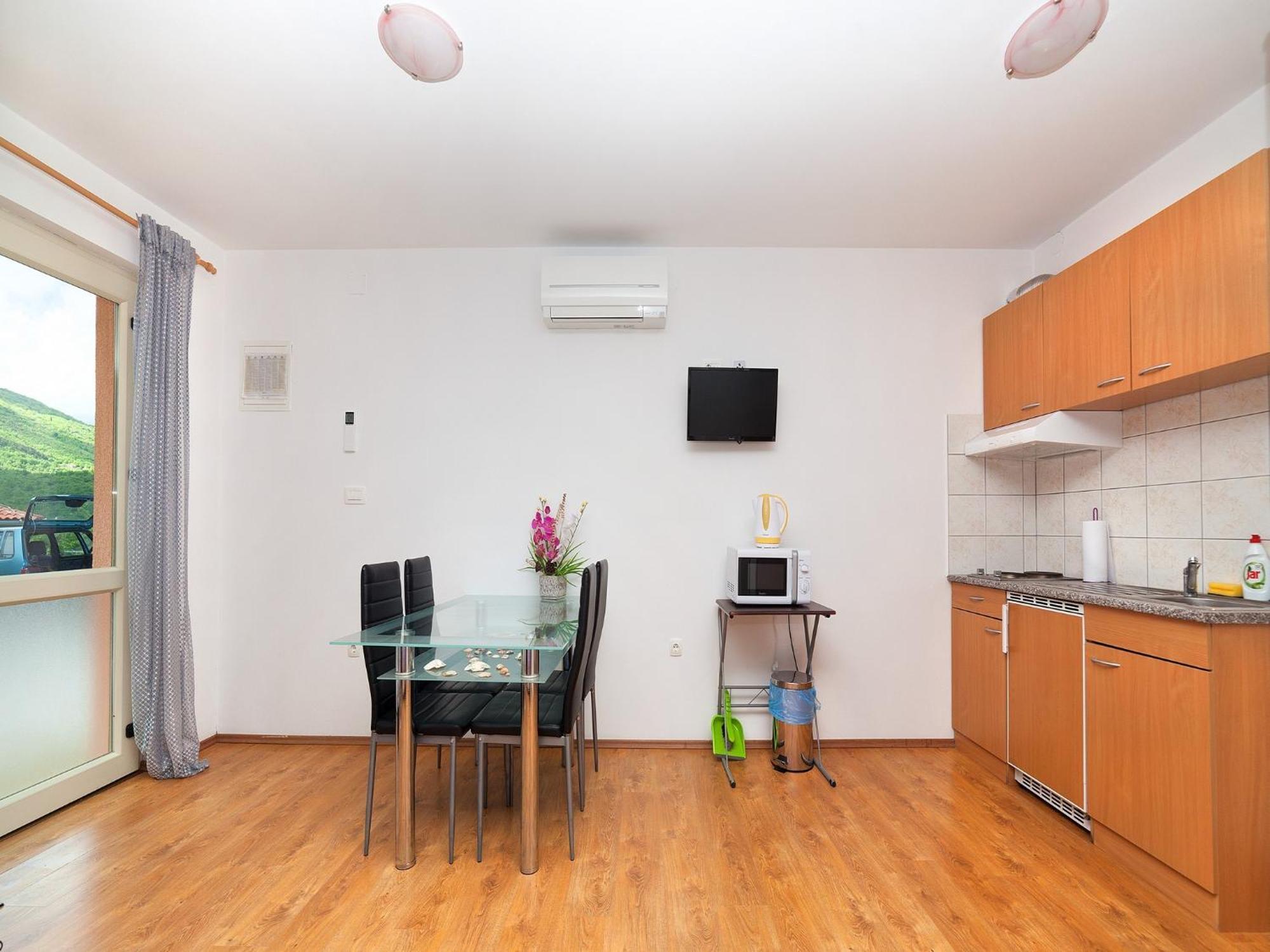 Apartments Barbara Brseč 部屋 写真